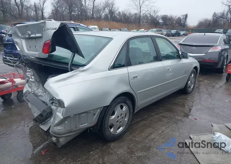 2004 Toyota Avalon Xls z USA, uszkodzony, nr VIN 4T1BF28B44U352002